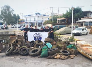 Καθαρισμός του βυθού στην Πάχη Μεγάρων