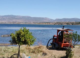 Βουρκάρι: Συνεχίζονται οι εργασίες απορρύπανσης