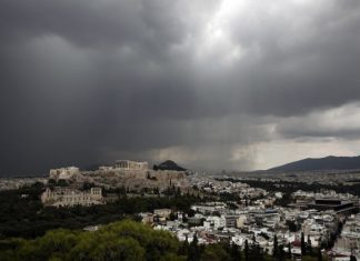 Κακοκαιρία Erminio: Ισχυρές συστάσεις από την Περιφέρεια Αττικής για τις μετακινήσεις