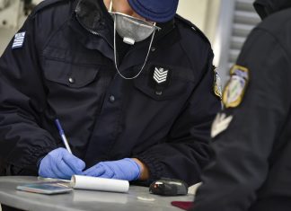 Πρόστιμο 1.000 ευρώ σε ελαιοτριβείο που δεν εξυπηρετούσε πελάτες μόνο με ραντεβού
