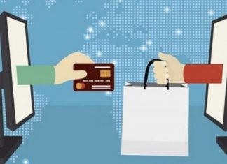 Τη Δευτέρα θα ξαναλειτουργήσει το click away