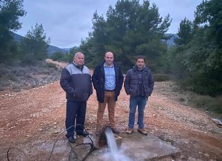 Καθαρό νερό στη Βένιζα και το καλοκαίρι στο Αλεποχώρι Βιλίων
