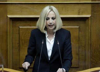 Δεν άντεξε η Φώφη Γεννηματά-Πέθανε πριν από λίγο στον Ευαγγελισμό