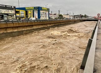 Ευθ. Λέκκας: 30 εκατ. τόνοι νερού έπεσαν χθες στον Κηφισό