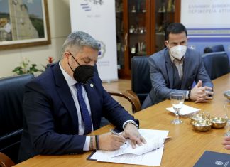 “Το καλοκαίρι έτοιμο το γήπεδο της ΑΕΚ”: Υπεγράφησαν από τον Περιφερειάρχη συμβάσεις για τον εξοπλισμό