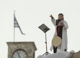 Τα “Λόγια του Ρολογιού” της Λυδίας Κονιόρδου σε online προβολή