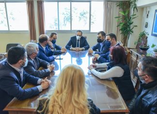 ΝΔ: Επαφές προεκλογικού τύπου στην Ελευσίνα