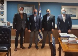 Υπόμνημα για τις επιχειρήσεις παρέδωσε το Επαγγελματικό Επιμελητήριο Πειραιά στον Υφυπουργό Ναυτιλίας