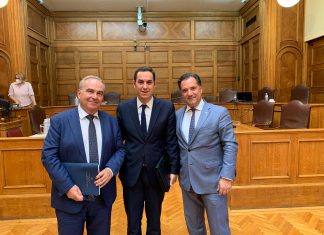 Ε. Λιάκος: “Κρίνεται το εθνικό και το τοπικό μέλλον στην εξυγίανση Ναυπηγείων Ελευσίνας”