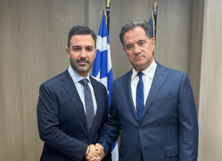 Αθωώθηκαν ο Σταμάτης Πουλής και η σύζυγός του στη δίκη για προσλήψεις στο ΚΕΕΛΠΝΟ