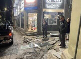 Διάρρηξη στο κατάστημα του Άγγελου Μακρυγιάννη στο κέντρο των Μεγάρων