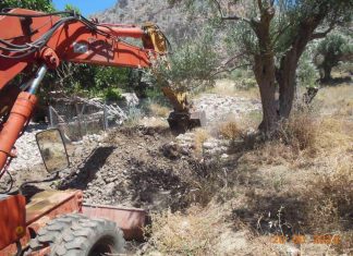 Με εντατικούς ρυθμούς συνεχίζονται οι καθαρισμοί των ρεμάτων στην Π.Ε. Δυτικής Αττικής