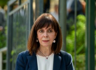 Σακελλαροπούλου για Τέμπη: «Πάνδημο το αίτημα για αλήθεια και δικαιοσύνη»