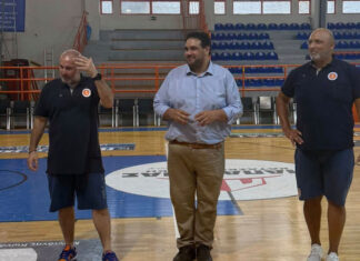 Πρεμιέρα ΝΕΜ παρουσία Υπουργού Εσωτερικών Θ. Λιβάνιου: Με χαμόγελα και…ταξίματα για προεδρικά τραπέζια η πρώτη προπόνηση της φλόγας