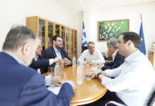 O Πρωθυπουργός Κ. Μητσοτάκης στον Ασπρόπυργο: Σύσκεψη για ανάπτυξη των υποδομών και των οδικών μετακινήσεων