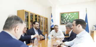O Πρωθυπουργός Κ. Μητσοτάκης στον Ασπρόπυργο: Σύσκεψη για ανάπτυξη των υποδομών και των οδικών μετακινήσεων
