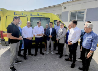 Σταμάτης Πουλής: “Παραδώσαμε νέο ασθενοφόρο στον Δήμο Μεγαρέων”